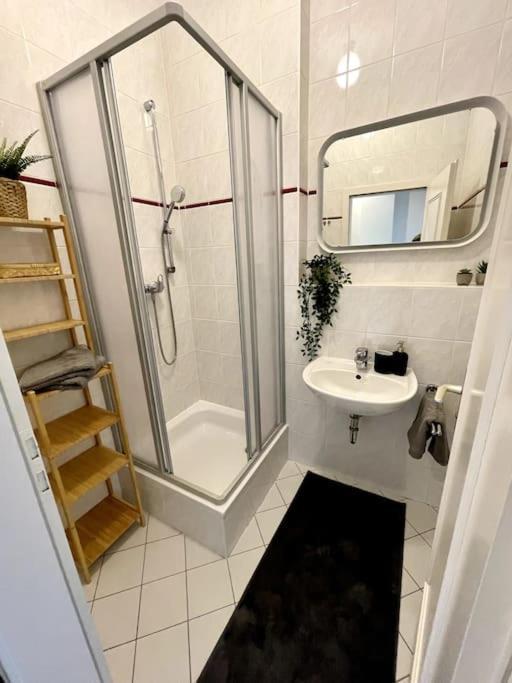 Casarina - Stilvoller Altbau In Zentraler Lage Leilighet Dresden Eksteriør bilde
