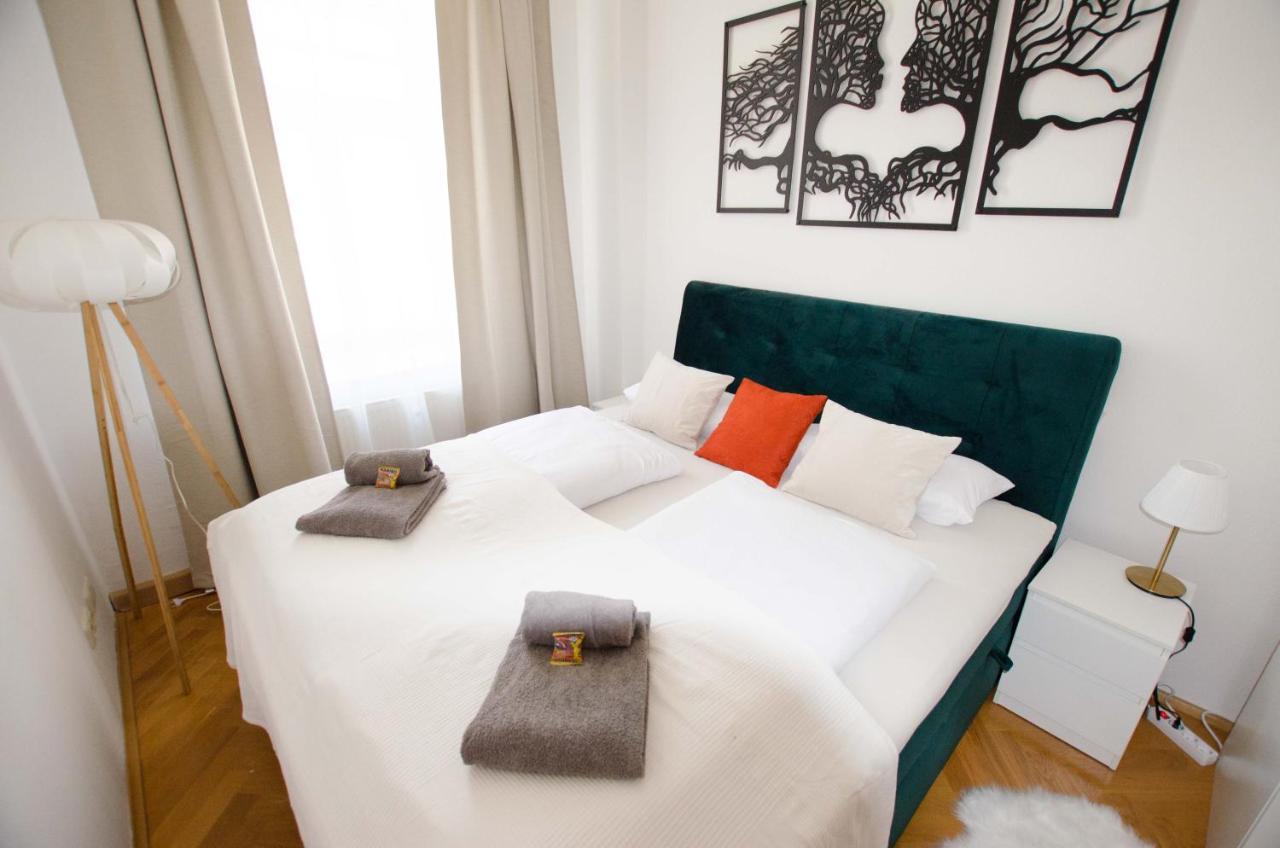 Casarina - Stilvoller Altbau In Zentraler Lage Leilighet Dresden Eksteriør bilde