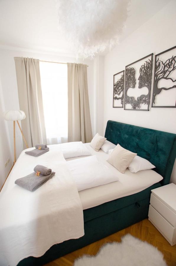 Casarina - Stilvoller Altbau In Zentraler Lage Leilighet Dresden Eksteriør bilde