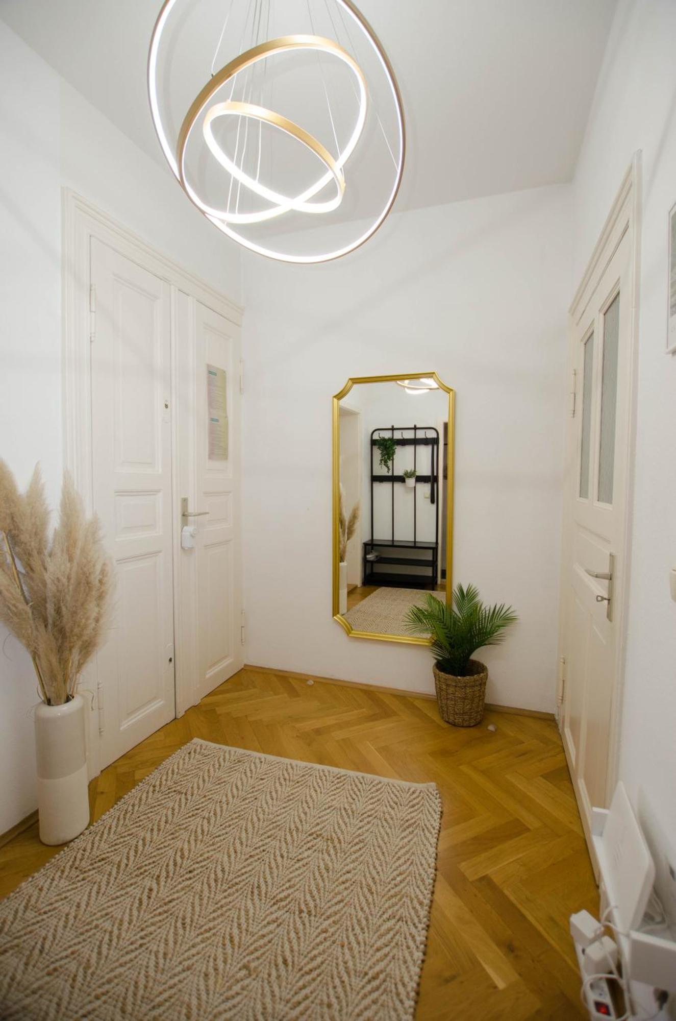 Casarina - Stilvoller Altbau In Zentraler Lage Leilighet Dresden Eksteriør bilde